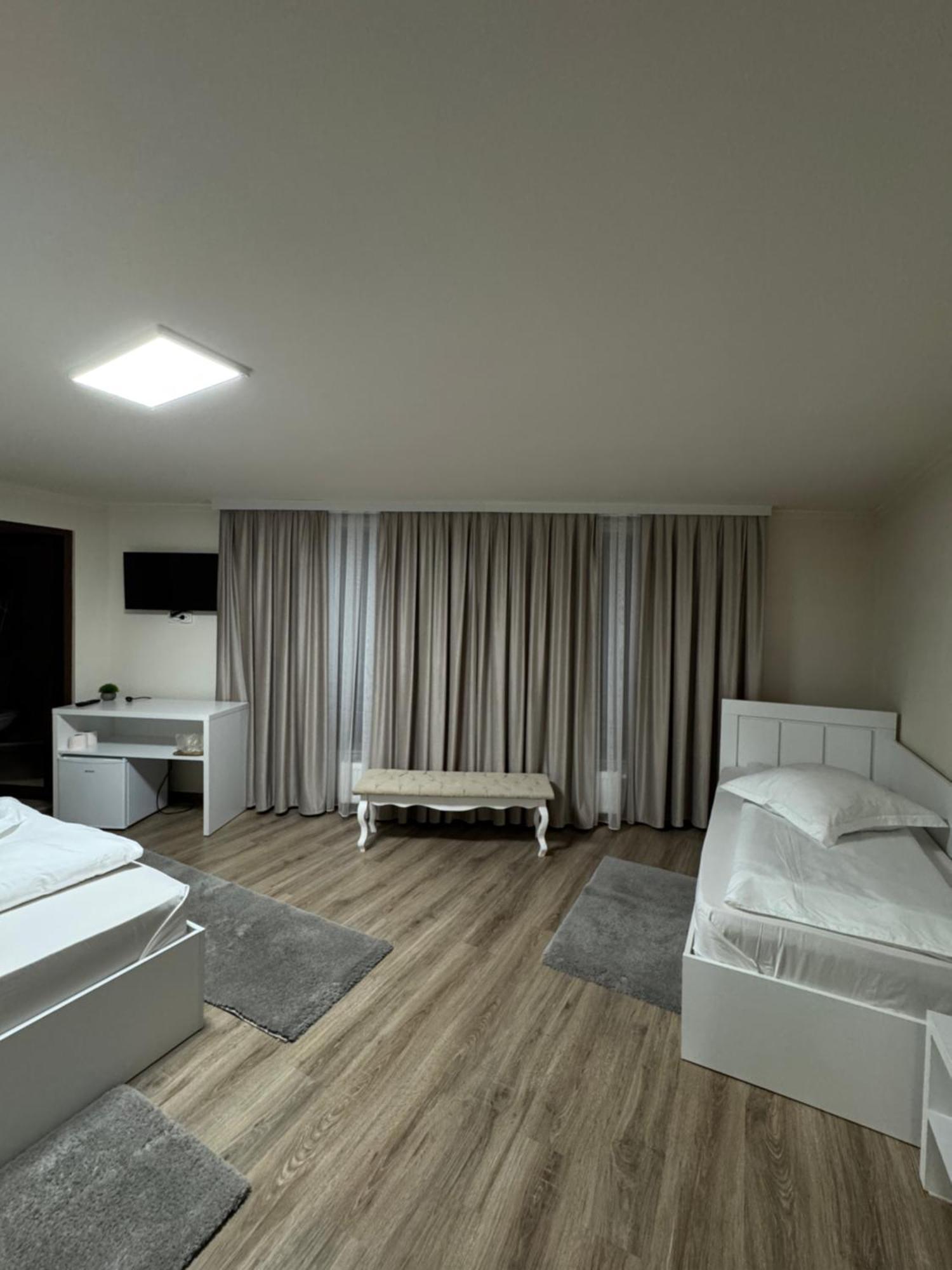 Conacul Pestera Ursilor Chiscau 외부 사진