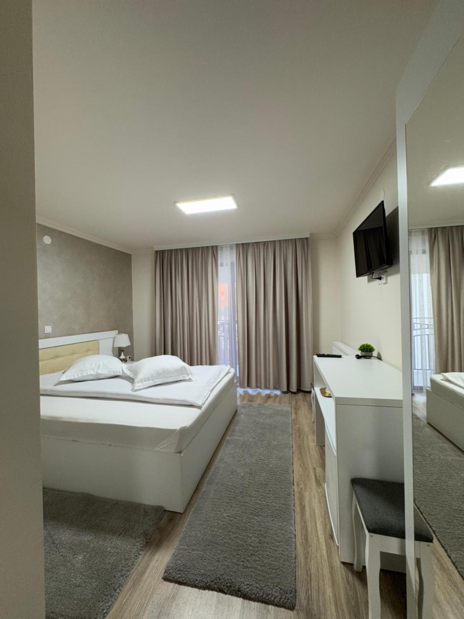 Conacul Pestera Ursilor Chiscau 외부 사진